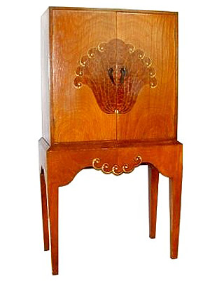 European Antiques, Furniture