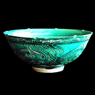 Ming dark green bowl