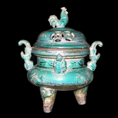 Fine Ming blue glaze incense tripod