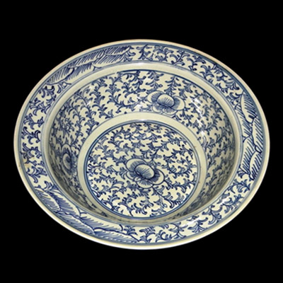 Quing blue and white procelain bowl with cobalt blue underglaze