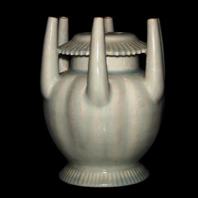Song celadon vase