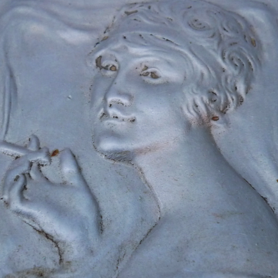 Art Nouveau cigarette box in Aluminium