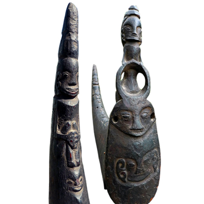 Carved buffalo horn and stopper used to carry medicine, magic substance or pupuk (a Naga Morsarang or Sahan)