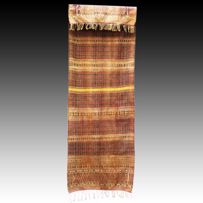 Sumatra Batak ceremonial warp ikat shoulder cloth (Ulos Pinunsaan)