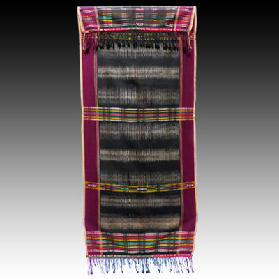 Sumatra Batak warp ikat shoulder cloth (Ulos Sadum)