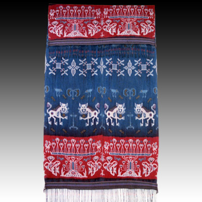 East Sumba mans warp ikat shoulder or hip cloth (Hinggi)